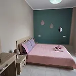 Vasilikis Place 엘라포니소스