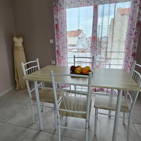 Vasilikis Place
