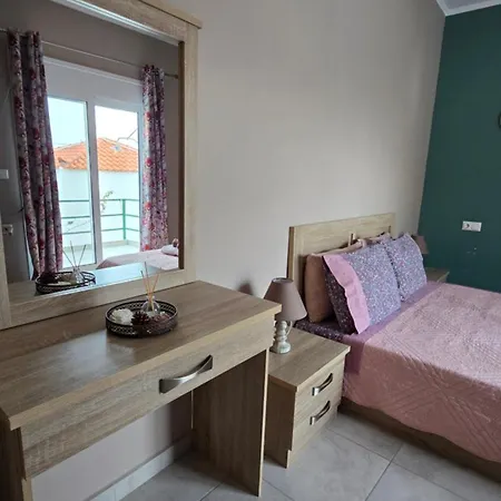 Vasilikis Place 아파트 엘라포니소스