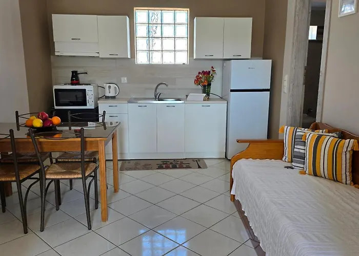 Vasilikis Place * Elafonissos